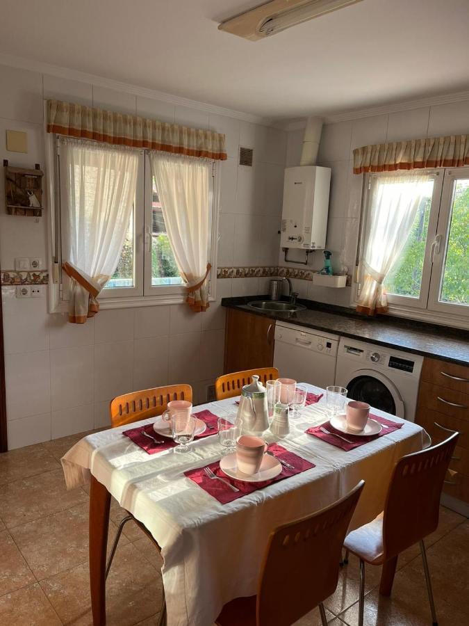Villamerceditas Rasines Екстериор снимка